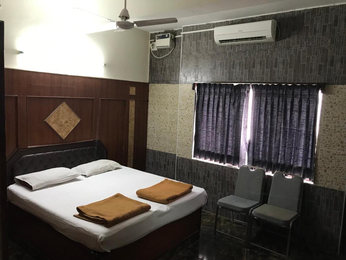 Hotel Golden Sand Velankanni Exterior foto
